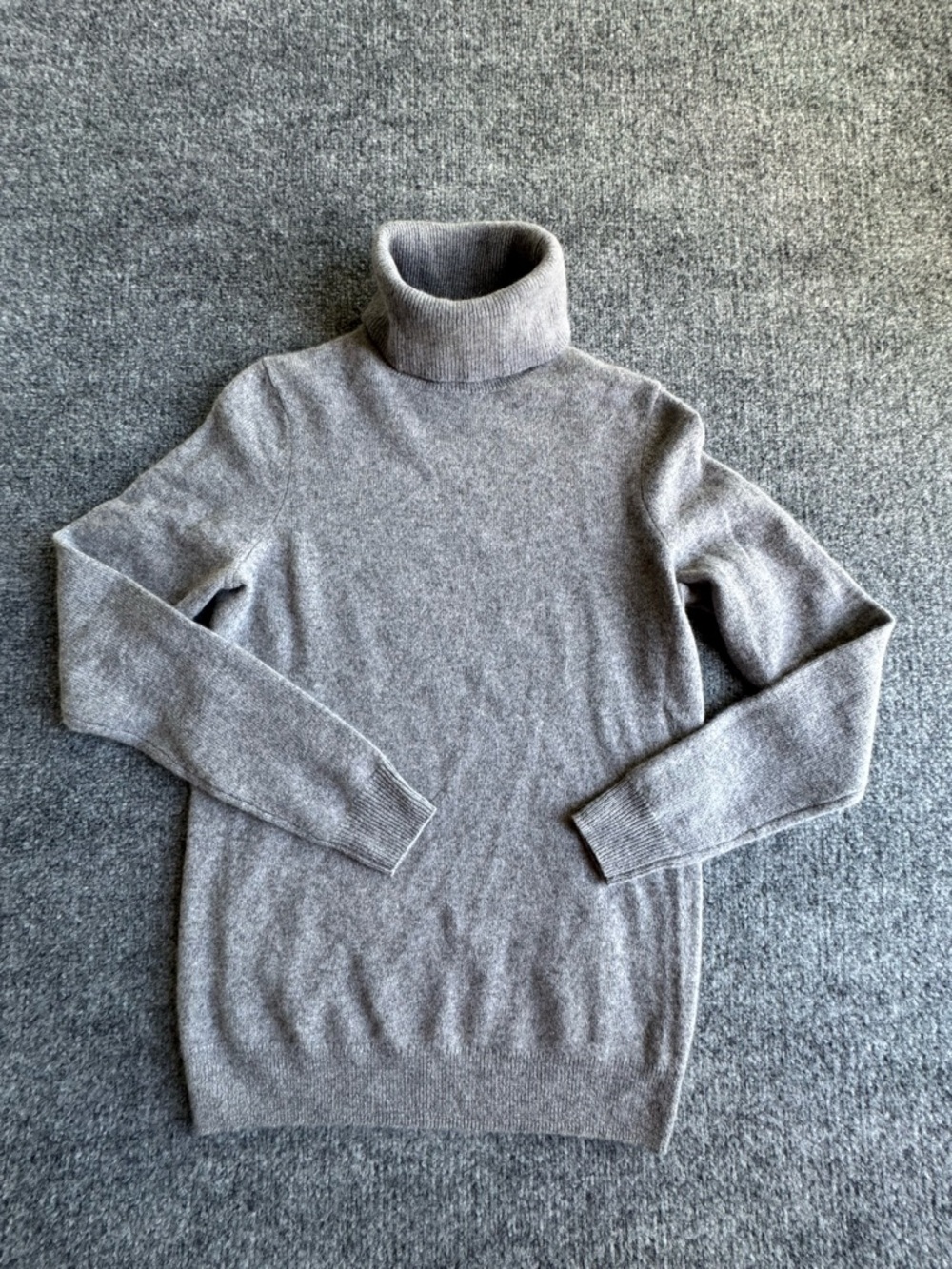 C by Bloomingdales Heather Gray Cashmere Turtleneck Sweater Size XS